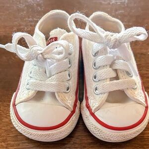 CONVERSE ALL STAR TODDLER Size 2 White
LOW-TOP SNEAKERS
